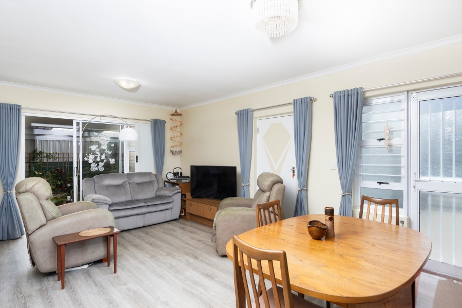3 Bedroom Property for Sale in Fernwood Western Cape